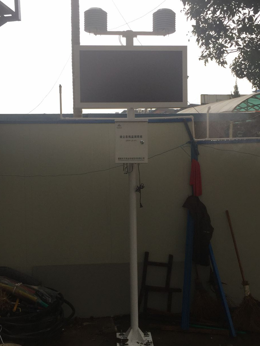 福建經(jīng)濟學校施埔校區(qū)綜合實訓樓建設(shè)項目檢查