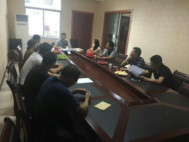 2017年7月1日黨員會(huì)議《會(huì)議主題：一、學(xué)習(xí)廖俊波找差距、抓落實(shí)主題組織生活會(huì)。二、學(xué)習(xí)袁毅同志在學(xué)習(xí)廖俊波同志先進(jìn)事跡座談會(huì)上的講話。三、劉云山在福建調(diào)研時(shí)強(qiáng)調(diào)學(xué)習(xí)弘揚(yáng)廖俊波同志崇高精神在為民實(shí)干中發(fā)揮先鋒模范作用的文章?！? onmousewheel=