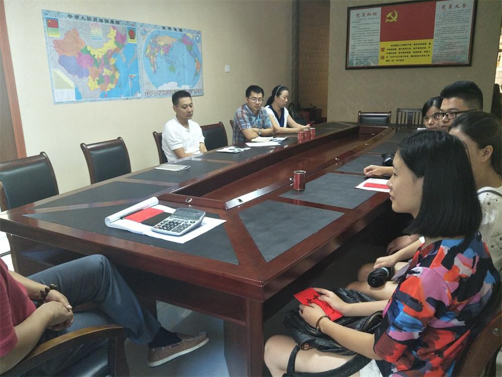 福建易順建筑工程有限公司2017年第一屆：“金秋助學(xué)，學(xué)子圓夢，誠信你我，感恩社會”