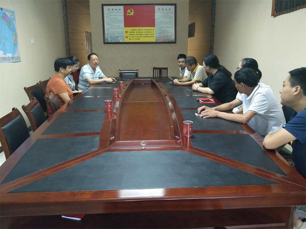 福建易順建筑工程有限公司2017年第一屆：“金秋助學(xué)，學(xué)子圓夢，誠信你我，感恩社會”