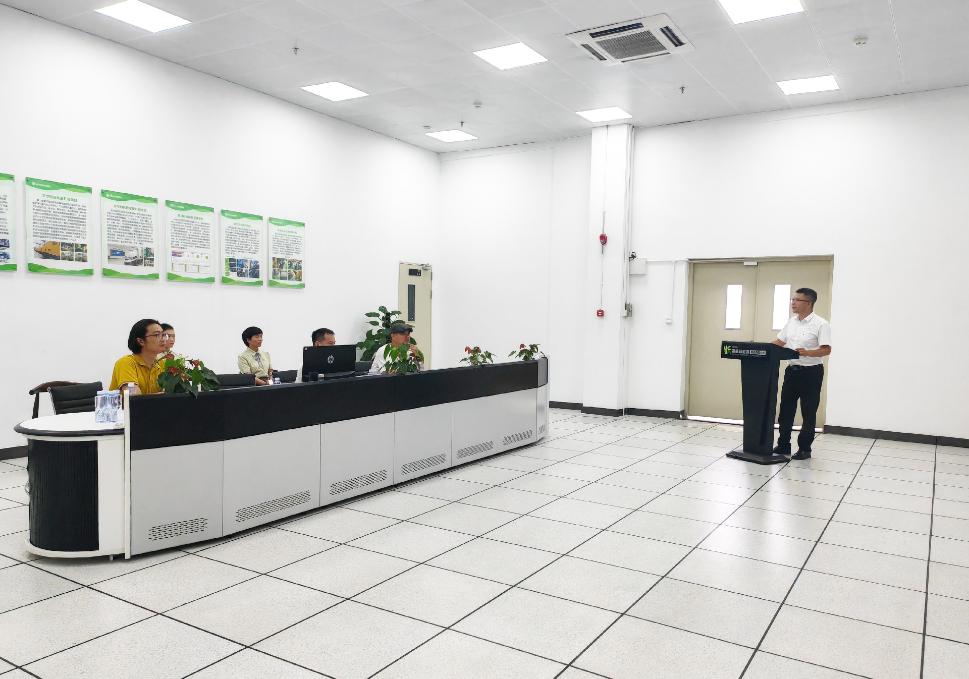 1722394380842071.jpg 575116b628fee6d736cccf1c5c55169.jpg