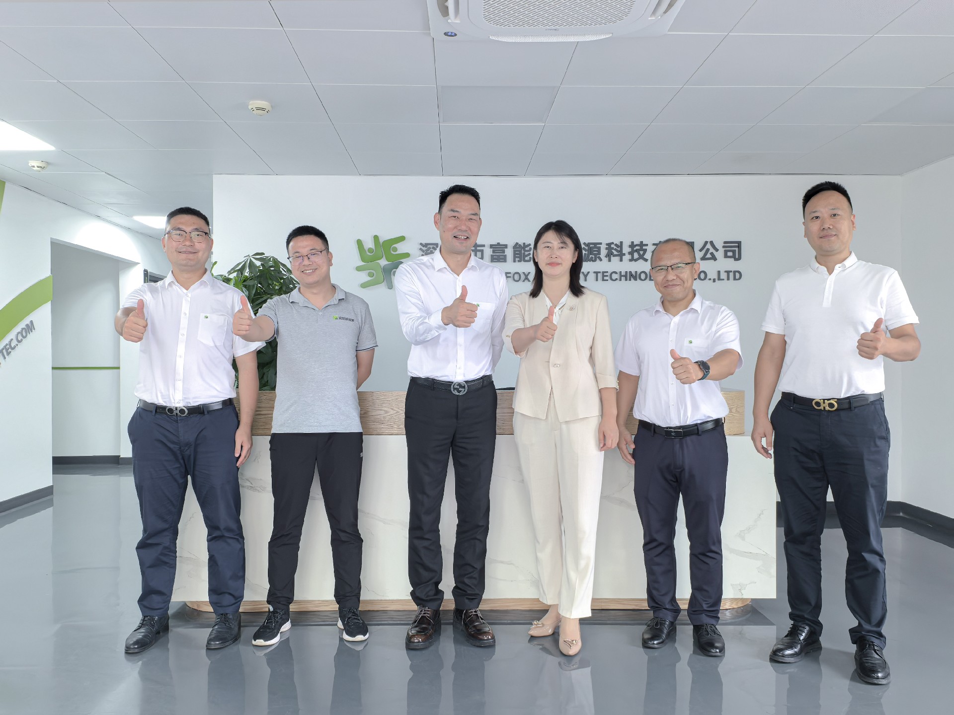 1722838195149125.jpg 8267ccfa5fb62e0a1424fb88b7a4383f_origin(1)-p.jpg